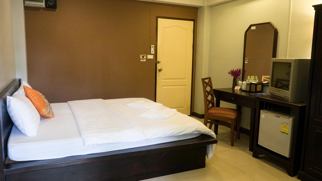 Palm Ville Pass Up Mansion Chonburi Luaran gambar